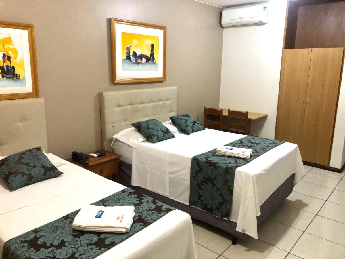 Max Hotel Núcleo Bandeirante Eksteriør bilde