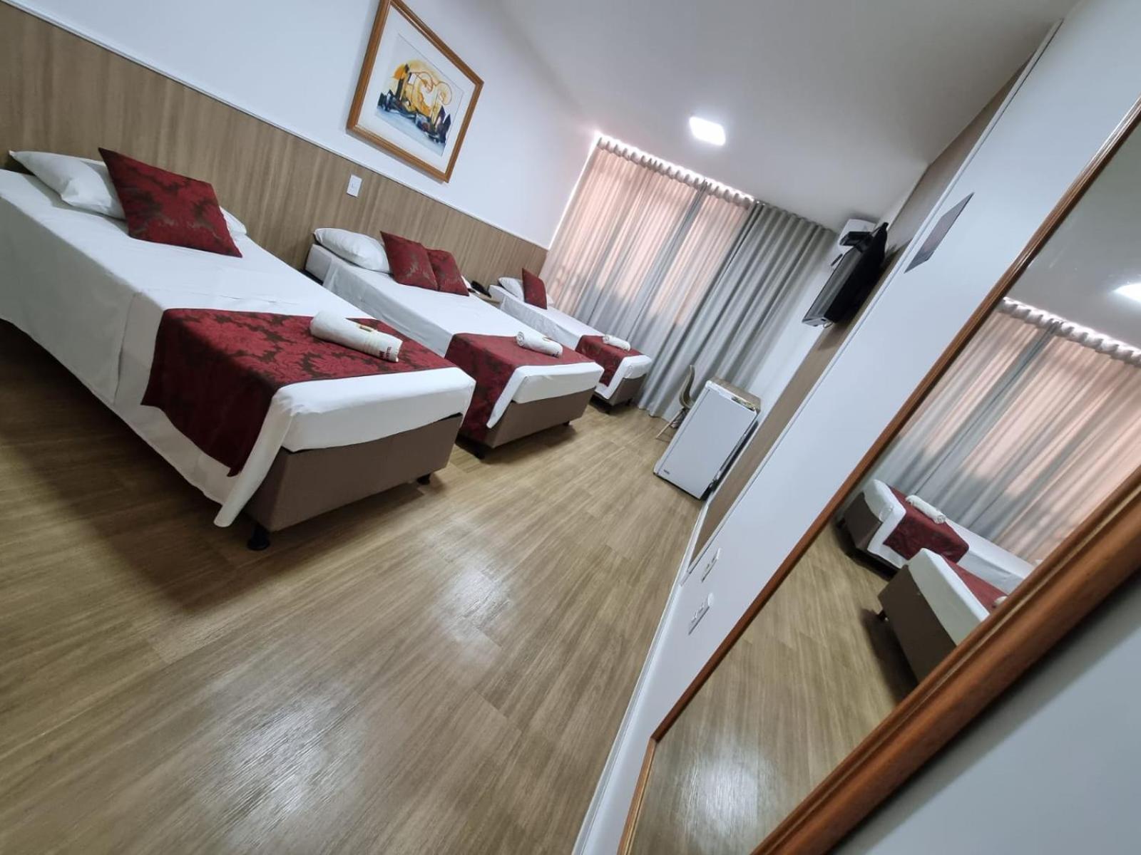 Max Hotel Núcleo Bandeirante Eksteriør bilde
